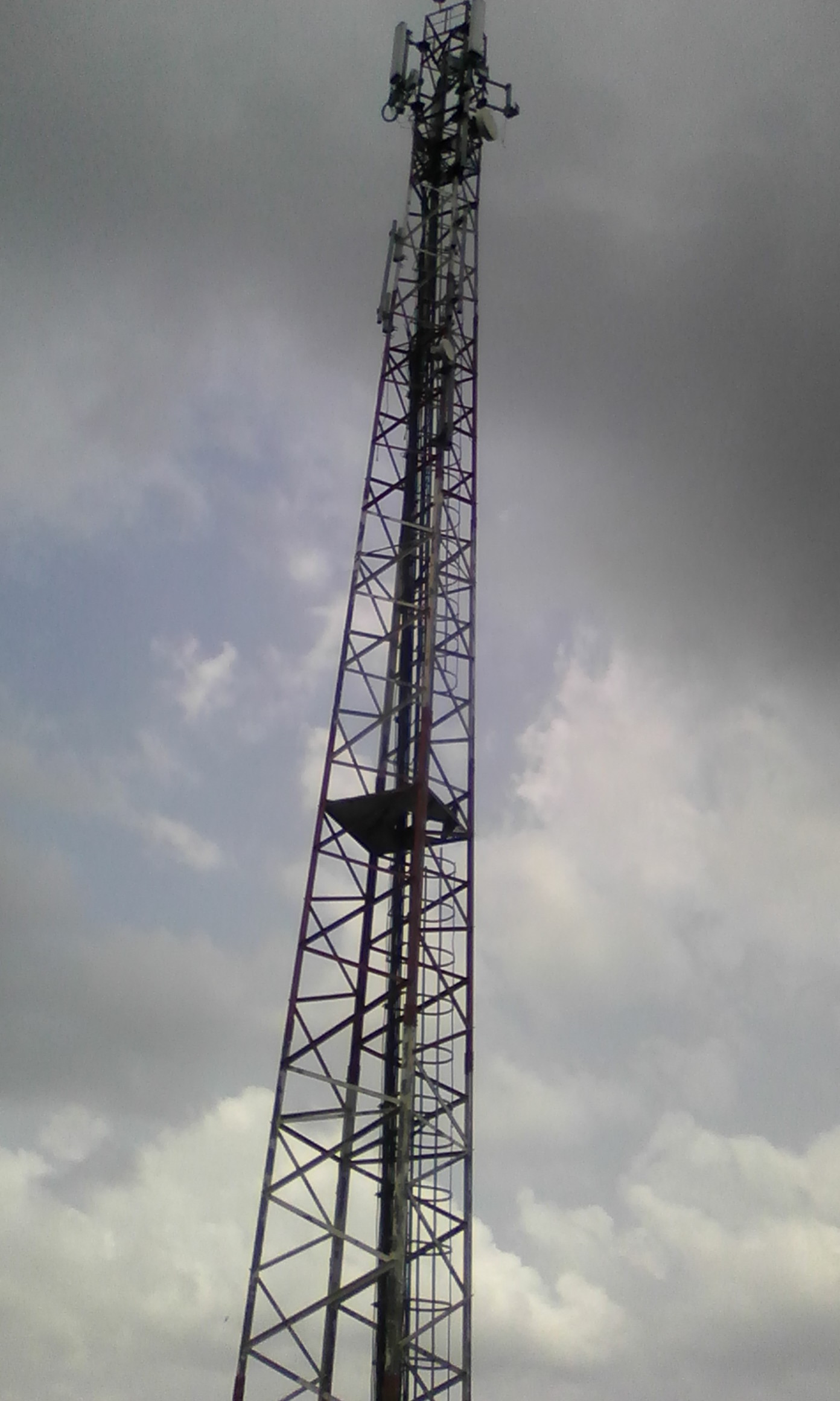 Cell Phone Tower Space