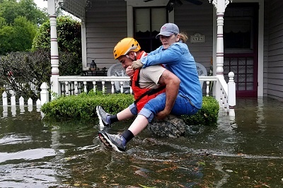 REALTORS® Promise to Send Help to Texas