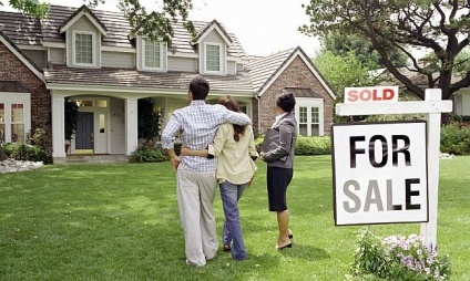 Does It Makes Sense To Buy A New House Before Selling The Old One?